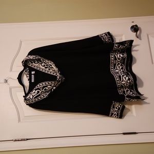 Black & white sweater dress Kim Roger's size 2X